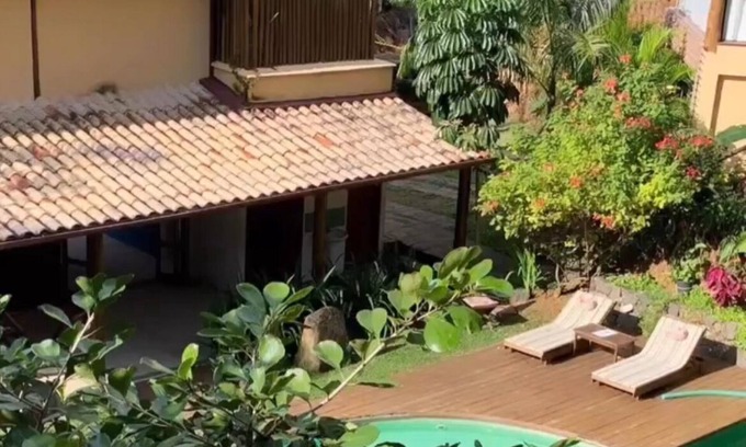 Bexiga House | Curral beach house in Ilhabela, with a country atmosphere and lots of comfort.