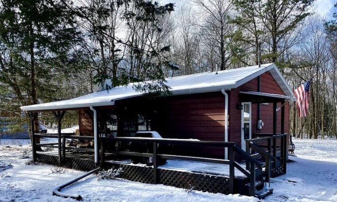 Briar Crest Woods Cabin | Curt's Cabin in the Pines