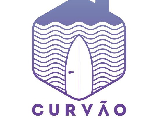 Enseada Hostel | Curvão Surf House