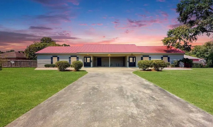 Lake Charles House | Custom Built home in Lake Charles