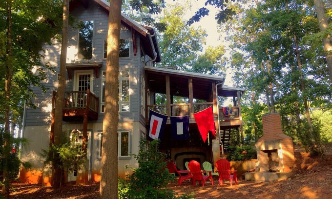 Denver Cottage | Custom Lake Norman cottage on private road, built in 2012. Modern, private.