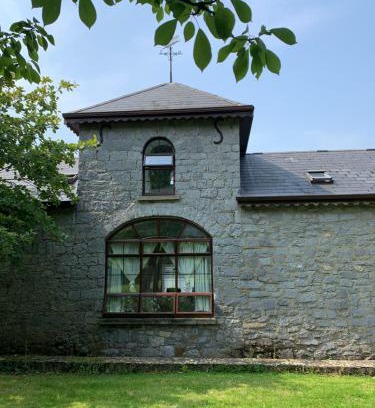 Carlow Apartment | Cut Limestone Apartment Riverside Lodge