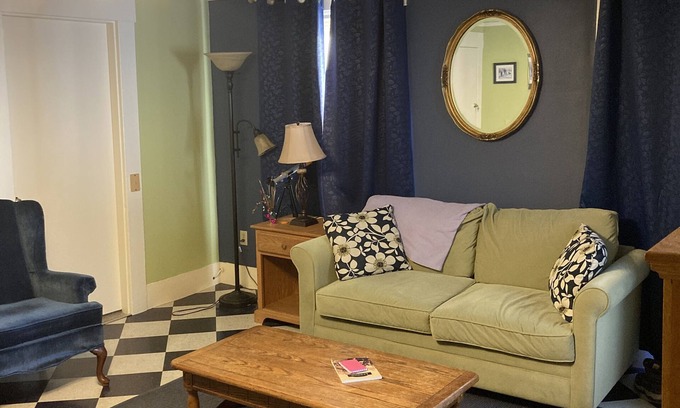 Lyndon Apartment | Cute apartment in Lyndonville, 10 mins from Burke Mountain and Kingdom Trails!