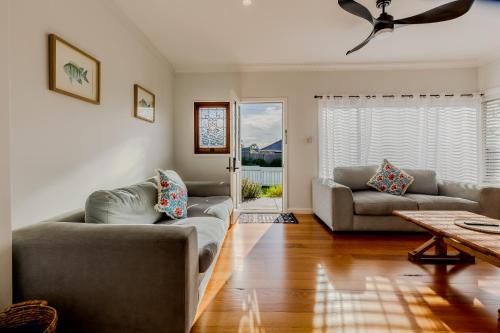 Paynesville House | Cute, Comfy, Family and Pet friendly