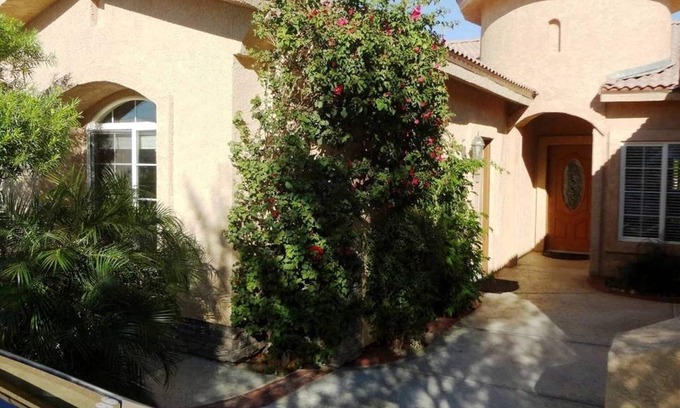 Thousand Palms Apartment | Cute & Cozy Casita