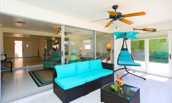 Royal Harbor House | CUTE FLORIDA HOME ON THE WATER STRAIGHT SHOT TO GORDON RIVER AND GULF OF MEXICO