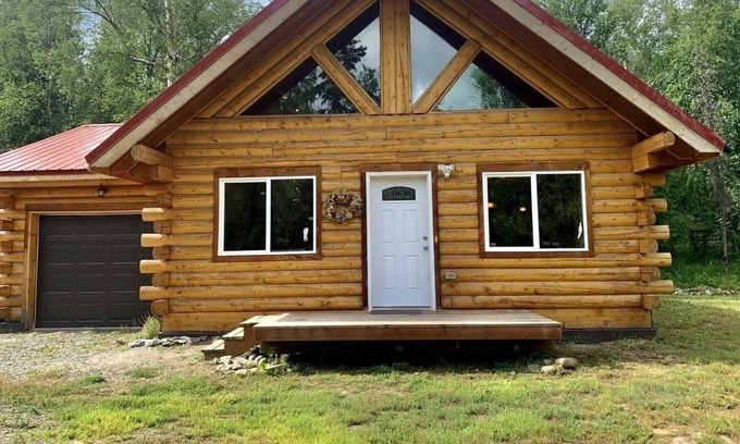 Wasilla Cabin | Cute log/wood house on 2 acres. Just a few miles from City Center, Wasilla.