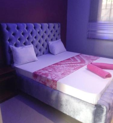 Lamin House | Cutting Edge Guest House