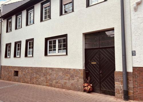 Ruedesheim am Rhein Apartment | "Cuvée" Magnum