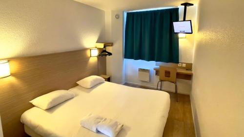 Villepinte Hotel | CYAN HOTEL - Roissy Villepinte Parc des Expositions