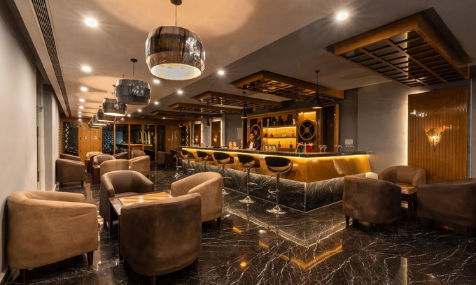 Alwar Hotel | Cygnett Lite