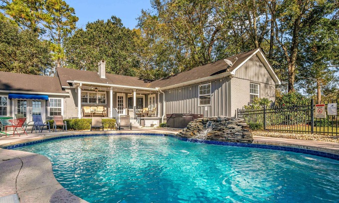 Mobile House | Cypress Grove - Dog River