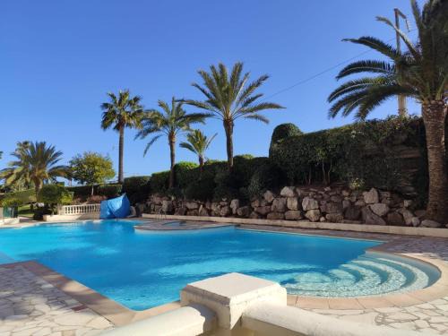 Cannes La Bocca Apartment | Cyrnos