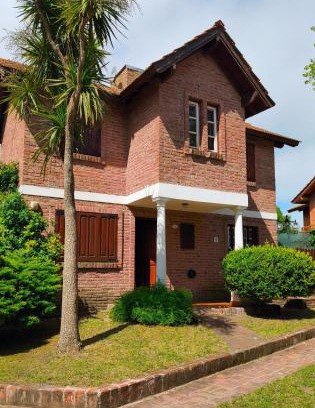 Villa Gesell House | Dúplex Complejo “Poker”
