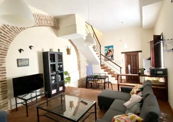 Cazalla De La Sierra Apartment | Dúplex con piscina en centro Cazalla