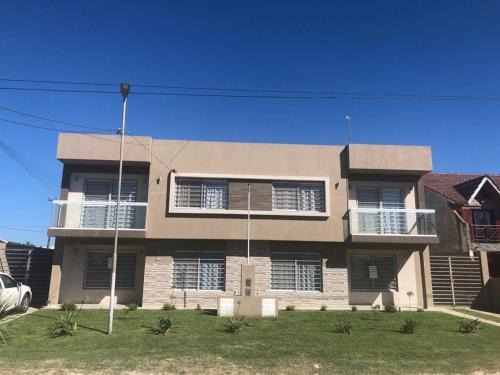 Santa Clara del Mar House | Dúplex de categoría a una cuadra de la playa