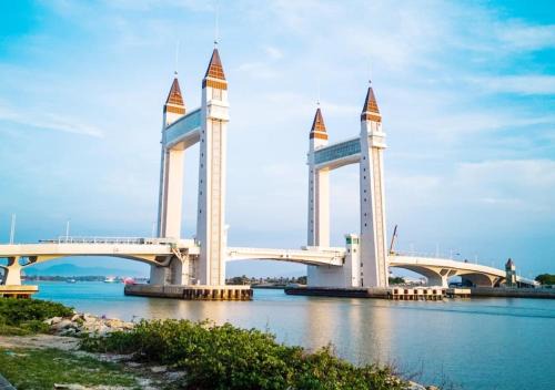 Kampung Ladang Tok Pelam Apartment | D'Luna Signature - City Center of Kuala Terengganu