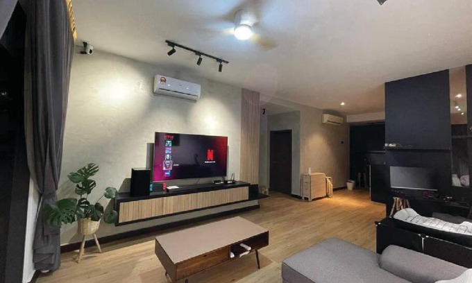 Setia Tropika Apartment | D Secret Homestay 2BR Condo Luxury