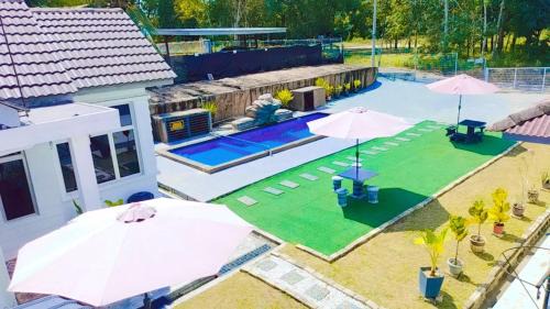 Ulu Tehel House | D'Ulu Tehel Homestay Melaka - Private Swimming Pool