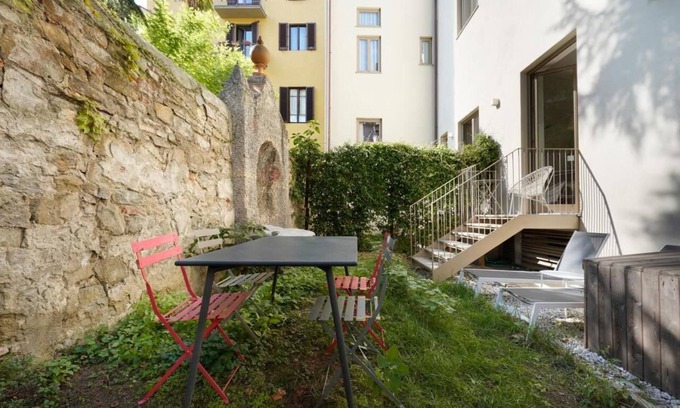 Le Cure Apartment | DA VINCI MAISON! Walking distance to the highlights!