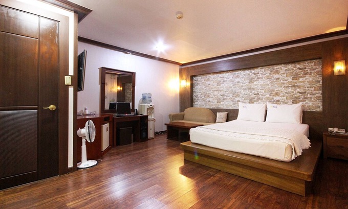 Sincheondong Hotel | Daegu Dongdaegu Station Ocean