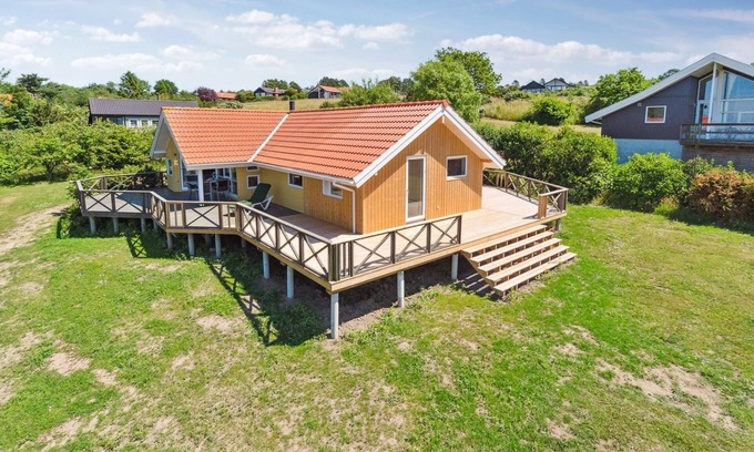 Vang House | "Dagmar" - 300m from the sea by Interhome