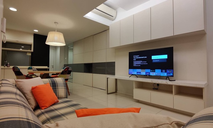 Kuala Lumpur Apartment | Dahlia Verve Suites KL Mid Valley 3 pax 2 bedroom