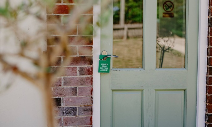 Yarmouth House | Dairymans Cottage @ Tapnell Farm