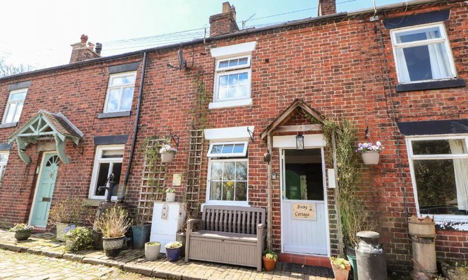 Leek House | Daisy Cottage, Leek