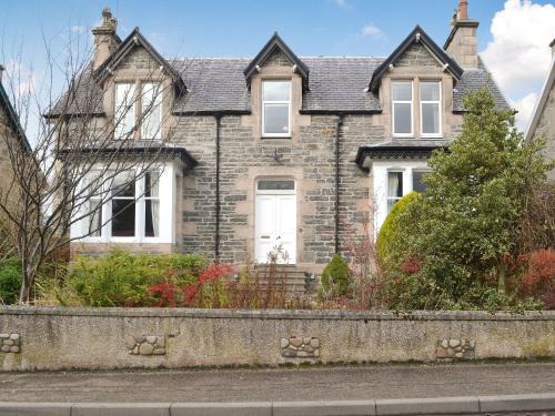 Grantown-on-Spey House | Dallas Brae