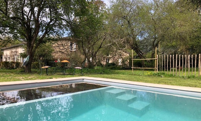 Pujols Bed & Breakfast | DameChouette