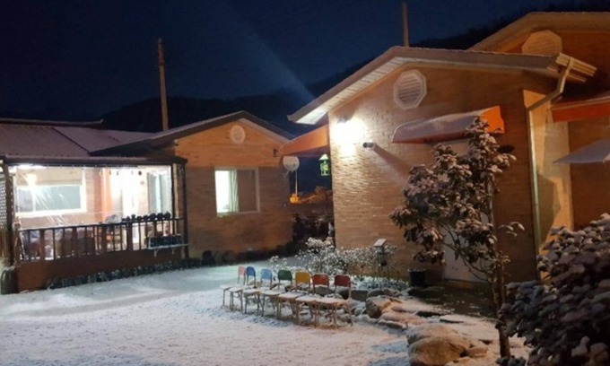 Wonyul-ri House | Damyang Lara 345 Pension