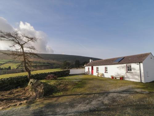 Newry House | Dan White's Cottage