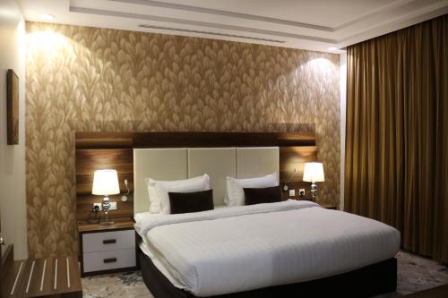Jeddah Apartment | Dancenter Near Abdul Raouf Khalil Museum