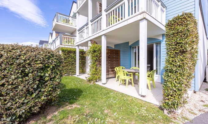 Courseulles-sur-Mer Apartment | Danou - Appartement avec Terrasse