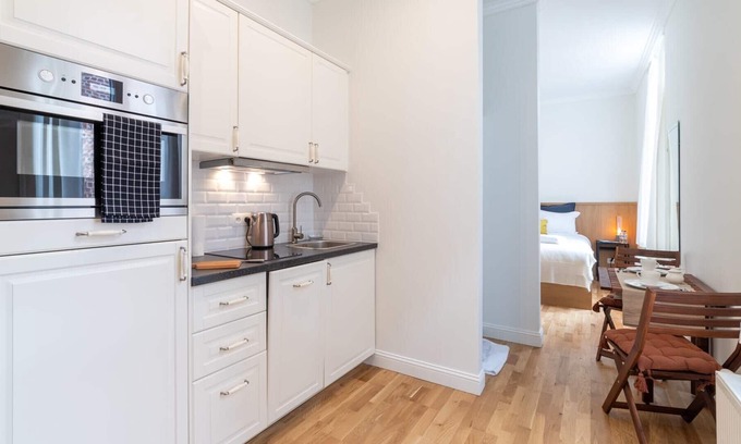 Dansaert Apartment | Dansaert VI - Studio Apartment, Sleeps 2