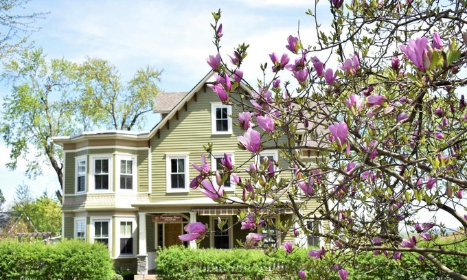 Marlboro Bed & Breakfast | Danskammer House Bed & Breakfast