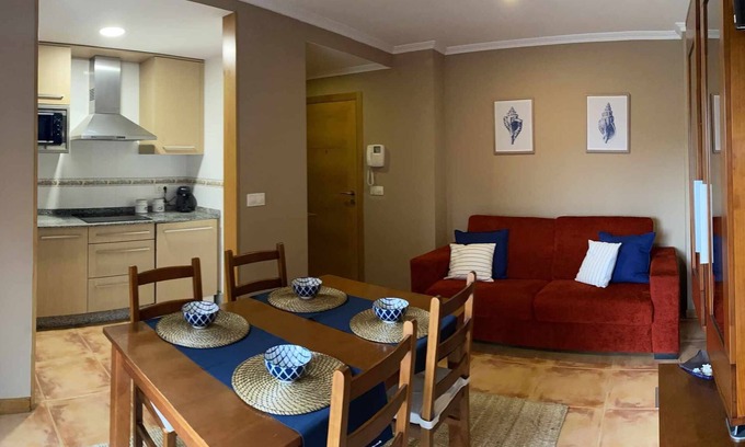 O Grove Apartment | DAPONTE APARTMENT. Very close to the bridge of La Toja