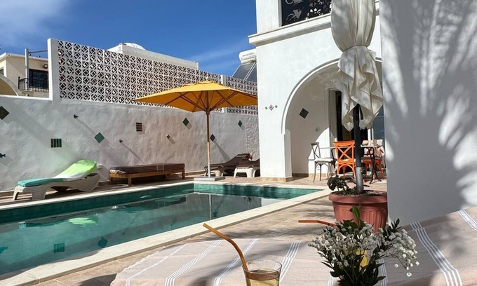 Mezraia Bed & Breakfast | Dar El Kahina Djerba guest house -Suite AZUR- located 300m from the beach
