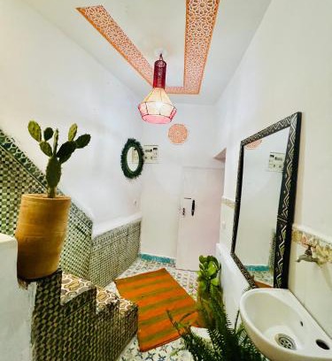 Sidi Ben Slimane El Jazouli Apartment | Dar jamaa lfna
