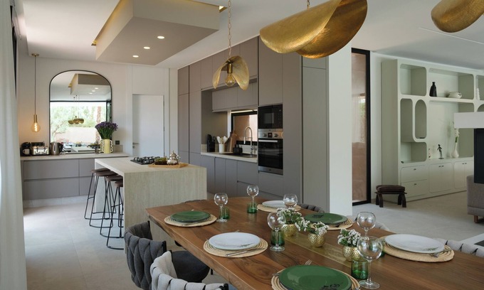 Marrakech Villa | DAR METIS, modern villa, heated pool, close to the Golf course and City center