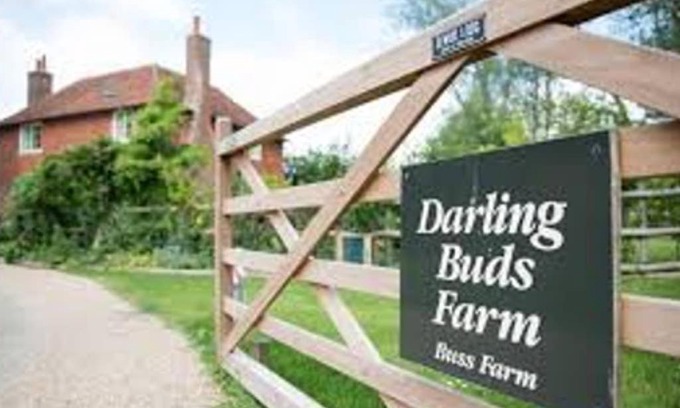 Ashford House | Darling Buds of May Farm - Cart Lodge
