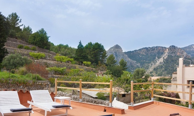 Bunyola Cottage | Darrera Es Campanar - Beautiful house with terrace and views in Bunyola