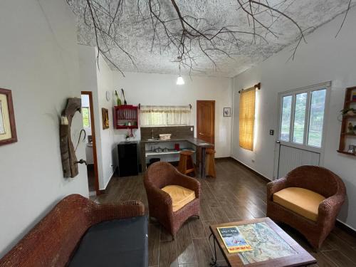 San Cristobal Apartment | Darwin's temple