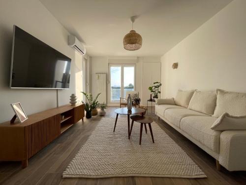 Zadar Apartment | Dashing Central Oasis