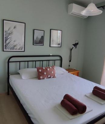 Ipsos Apartment | Dassia Green Apartments
