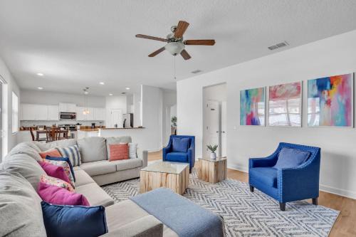 West Haven House | Davenport Resort pool amenities tennis + more
