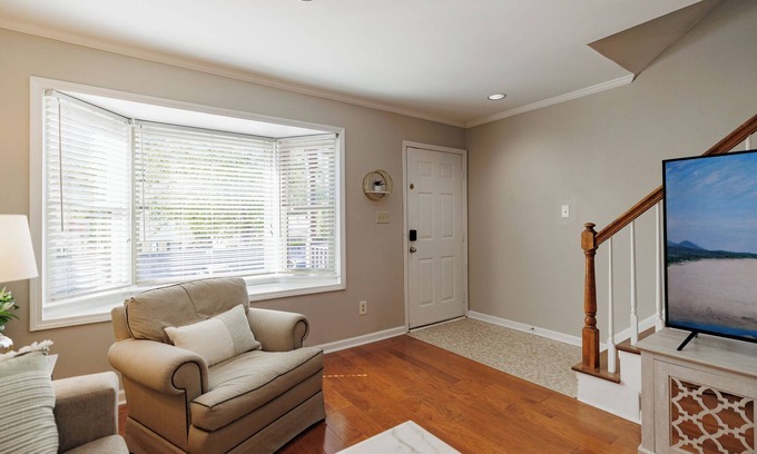 Athens Condo | Dawg House On Dearing