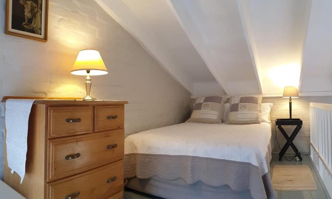 Strand Apartment | Dawn's Place