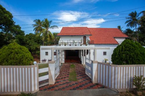 Uduvil House | Dayanithi Guest House
